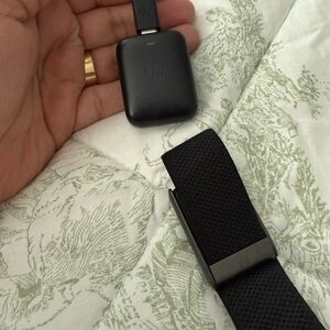 Black Wearable Device
